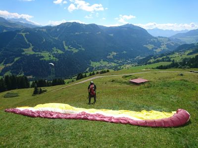 FIFAD; The day I finally got to experience a Paragliding flight